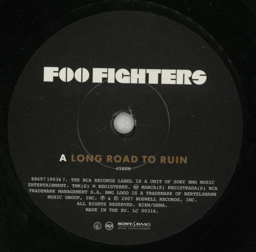 Foo Fighters Long Road To Ruin UK 7" vinyl single (7 inch record / 45) FOO07LO420057