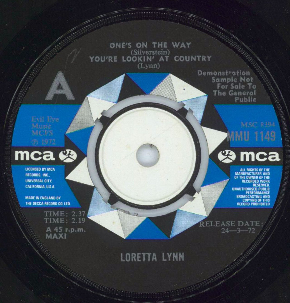 Loretta Lynn One's On The Way UK Promo 7" vinyl single (7 inch record / 45) MMU1149